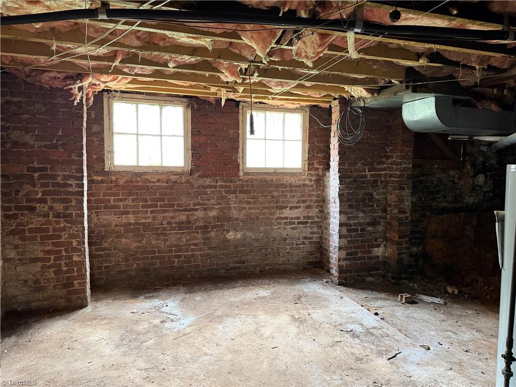 7 Park Boulevard Property Photo 23