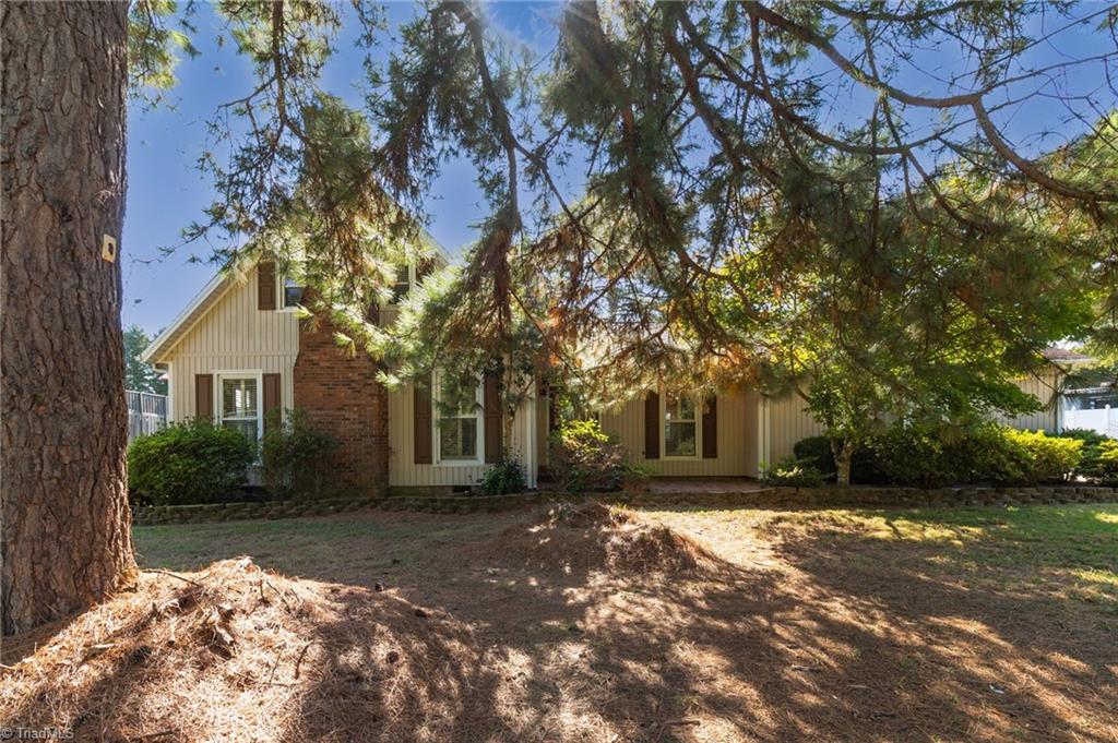 3414 Edgefield Road Property Photo 1