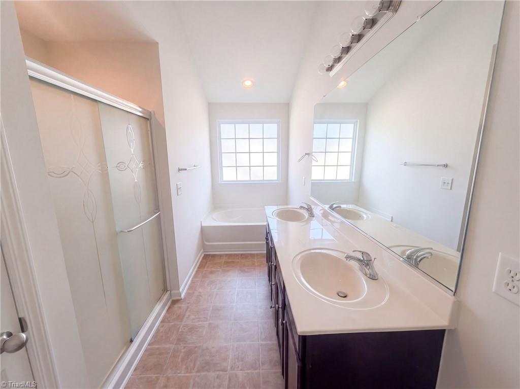 2722 Quail Oaks Drive Property Photo 18