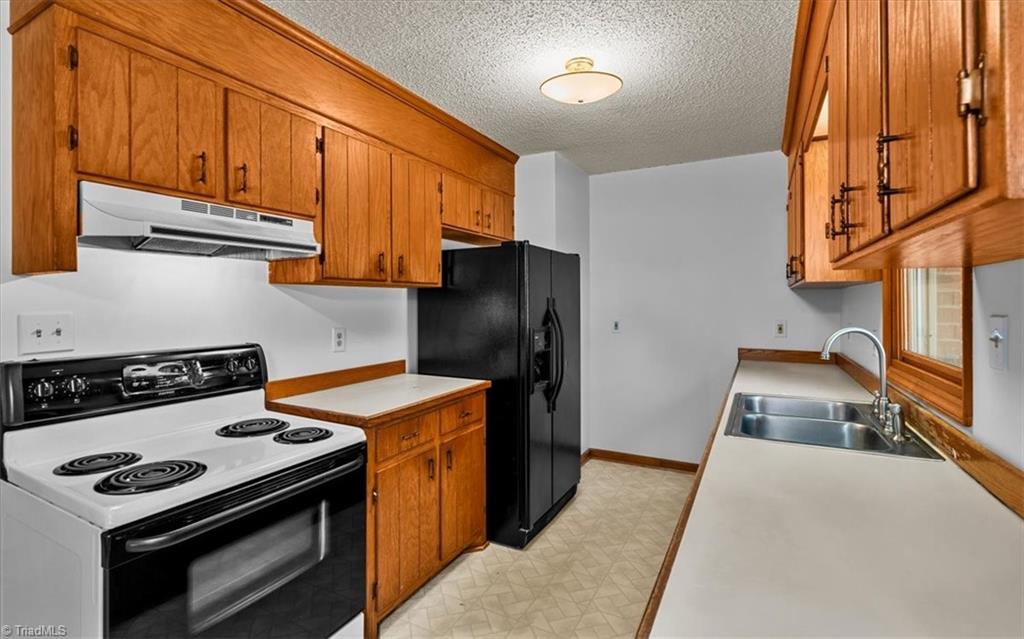 522 Raleigh Avenue Property Photo 14