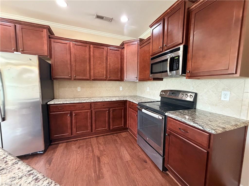 4022 Canterwood Drive Property Photo 7