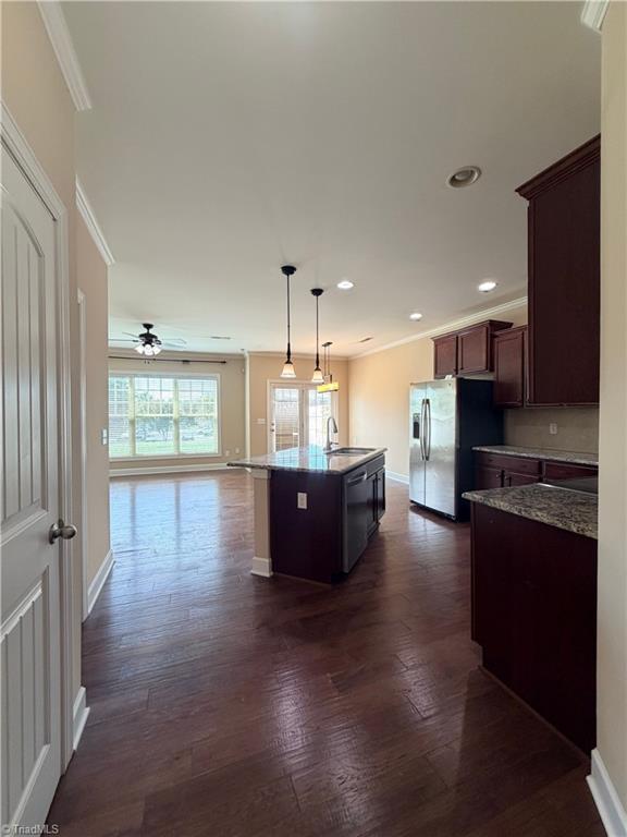 4022 Canterwood Drive Property Photo 8