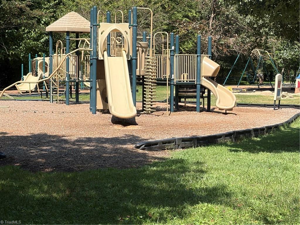 4020 Watauga Drive Property Photo 43
