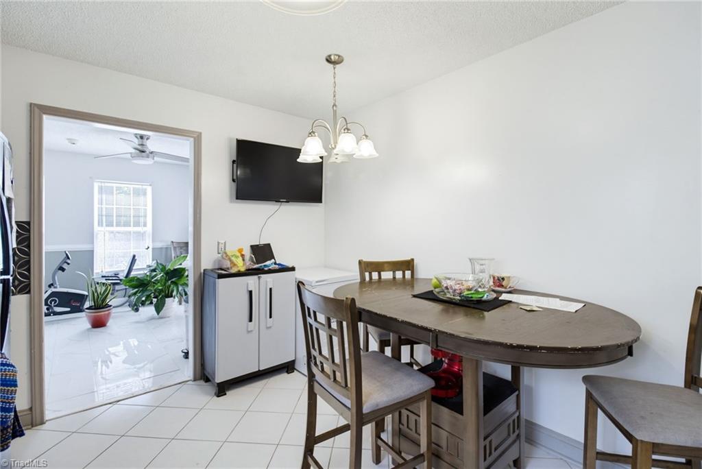 2922 Median Court Property Photo 12