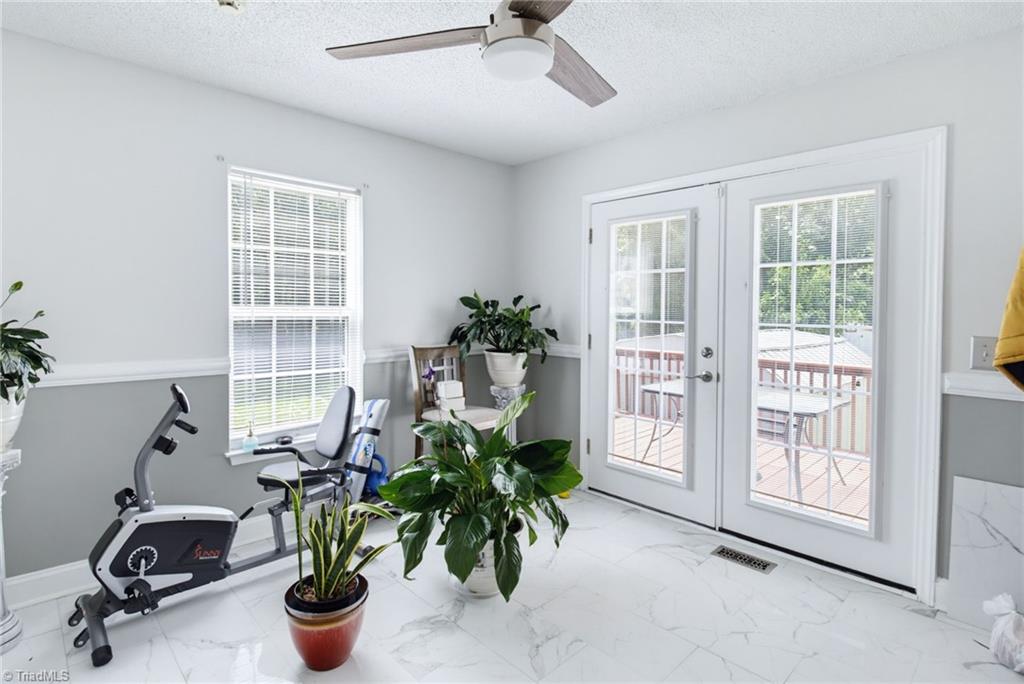 2922 Median Court Property Photo 13