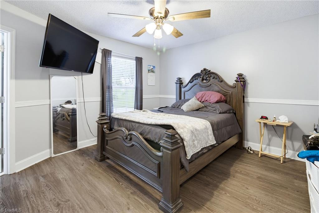 2922 Median Court Property Photo 16