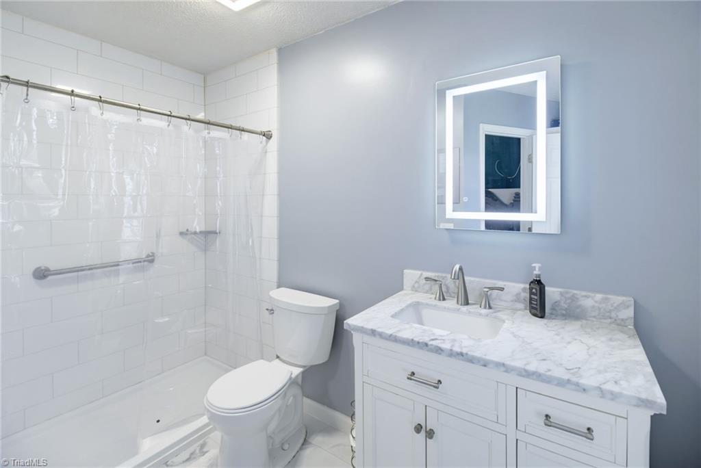 2922 Median Court Property Photo 18