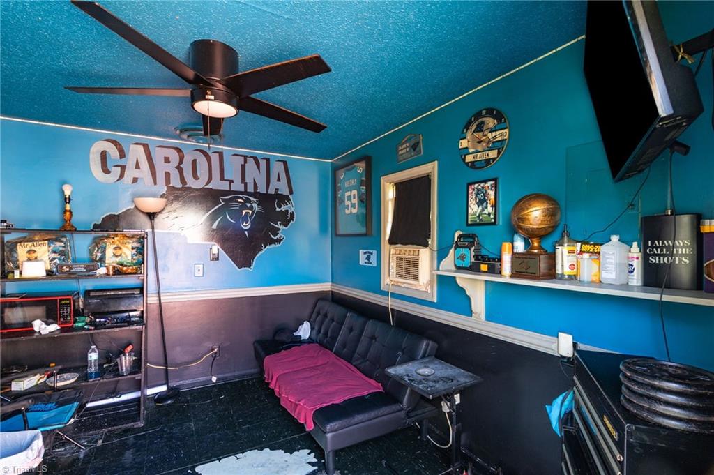 2922 Median Court Property Photo 26