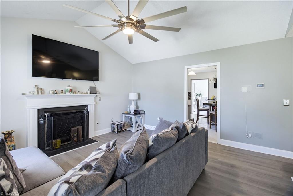 2922 Median Court Property Photo 33