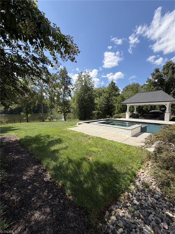6501&6503 Ashton Park Drive Property Photo 3