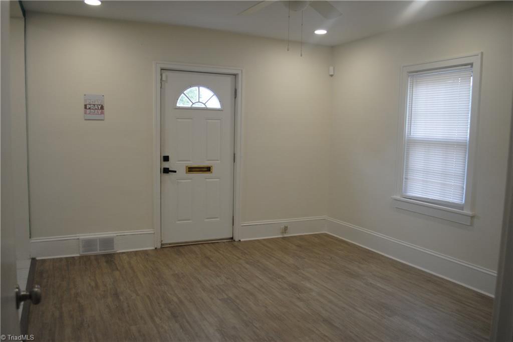 636 Statesville Boulevard Property Photo 8