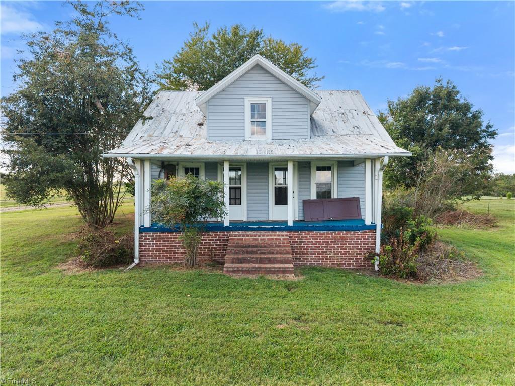 1151 Mountain View Church Road Property Photo 1
