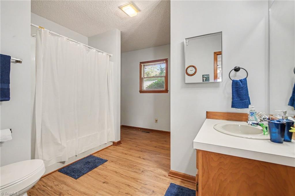 365 North Road Property Photo 27