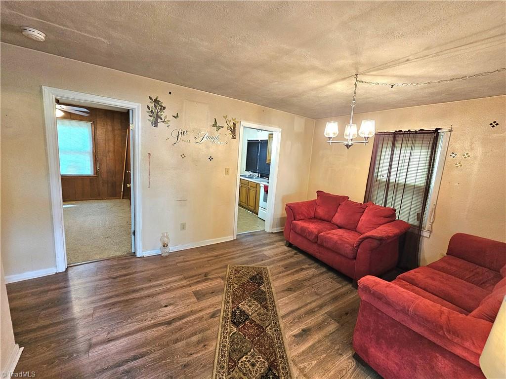 1111 Winslow Street Property Photo 4