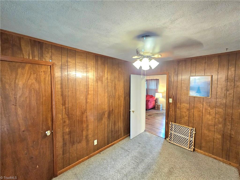 1111 Winslow Street Property Photo 8
