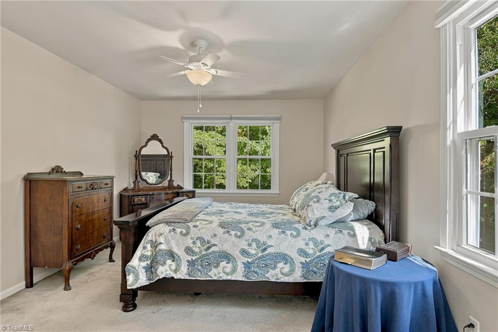 2370 Oakton Drive Property Photo 18