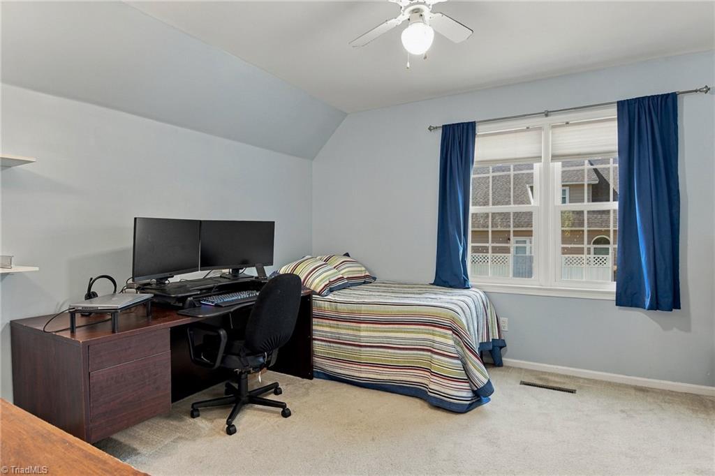 2370 Oakton Drive Property Photo 25