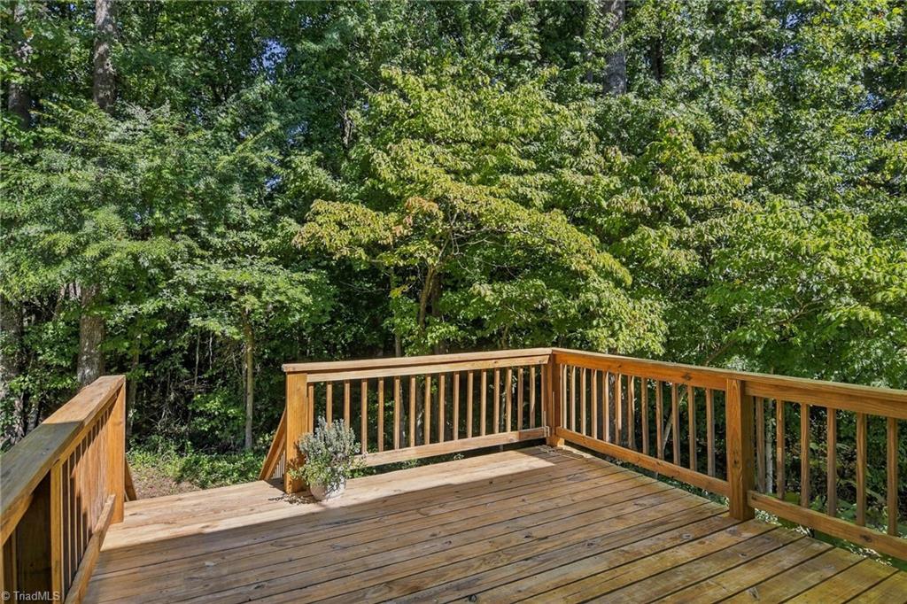 2370 Oakton Drive Property Photo 32