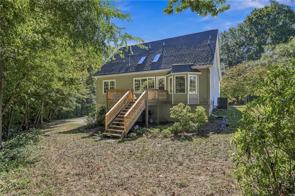 2370 Oakton Drive Property Photo 33