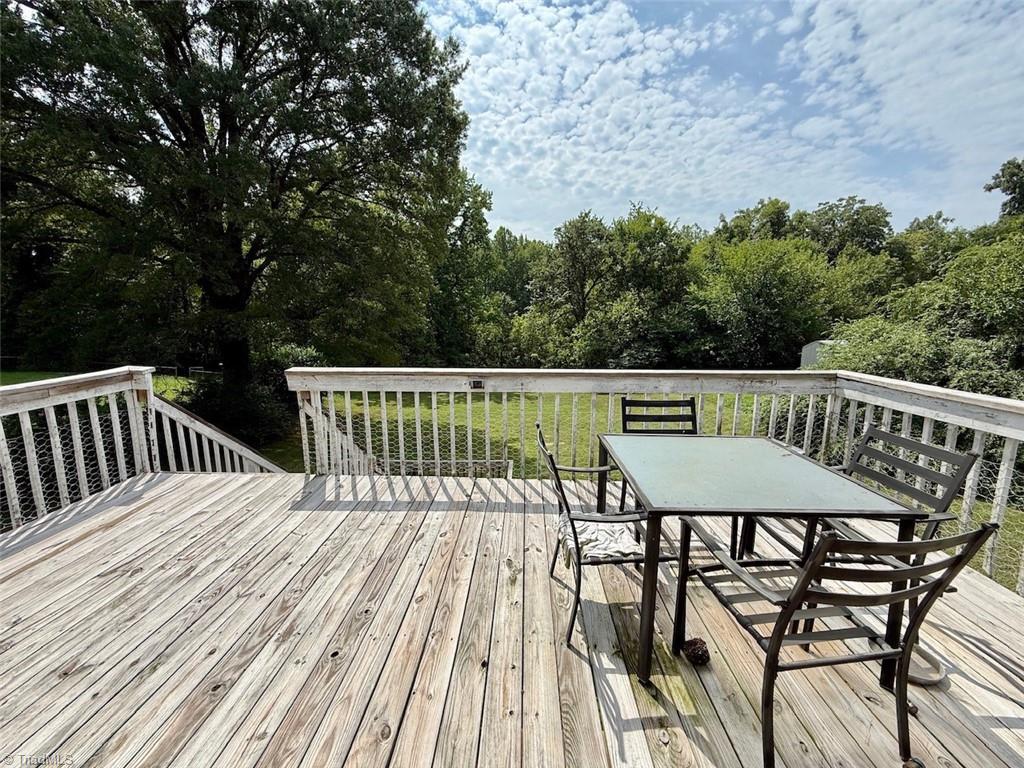 417 Boundary Street Property Photo 13