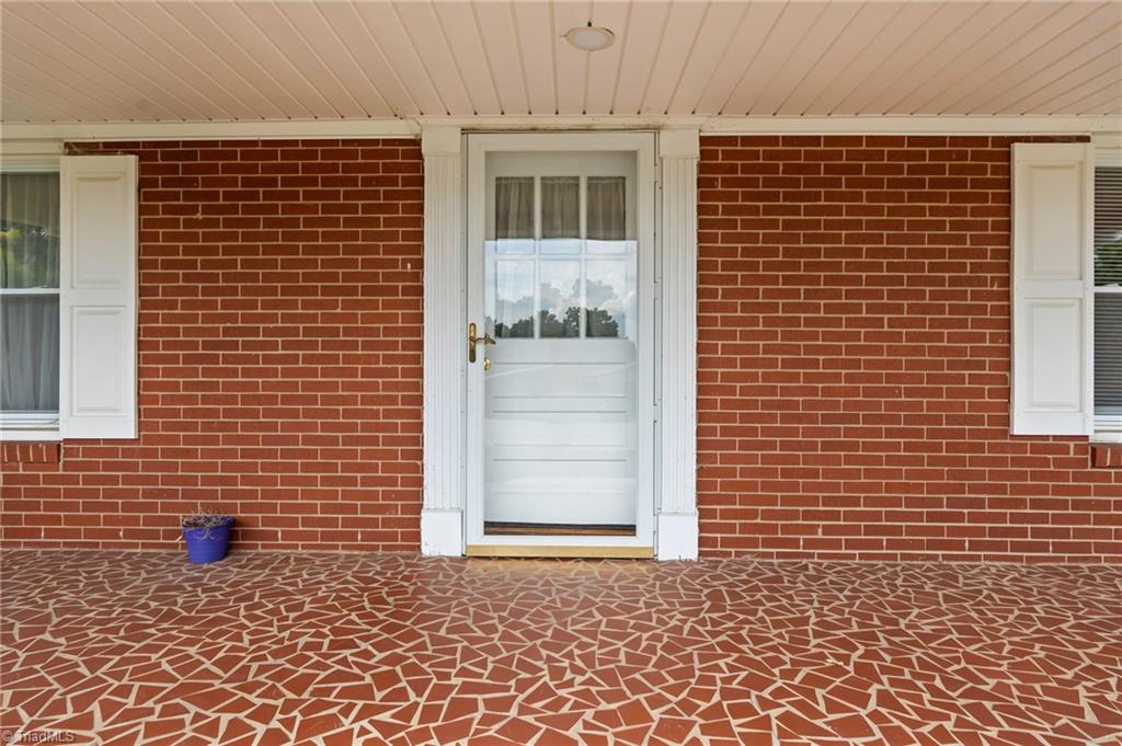 3827 Nc Highway 772 Property Photo 5