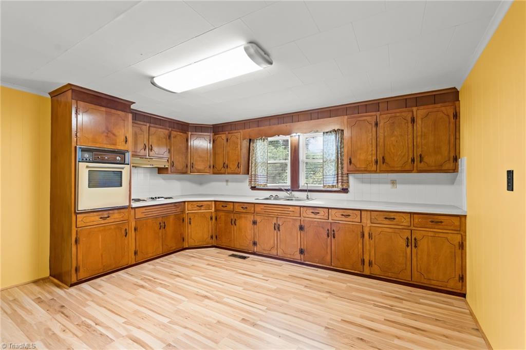 3827 Nc Highway 772 Property Photo 10