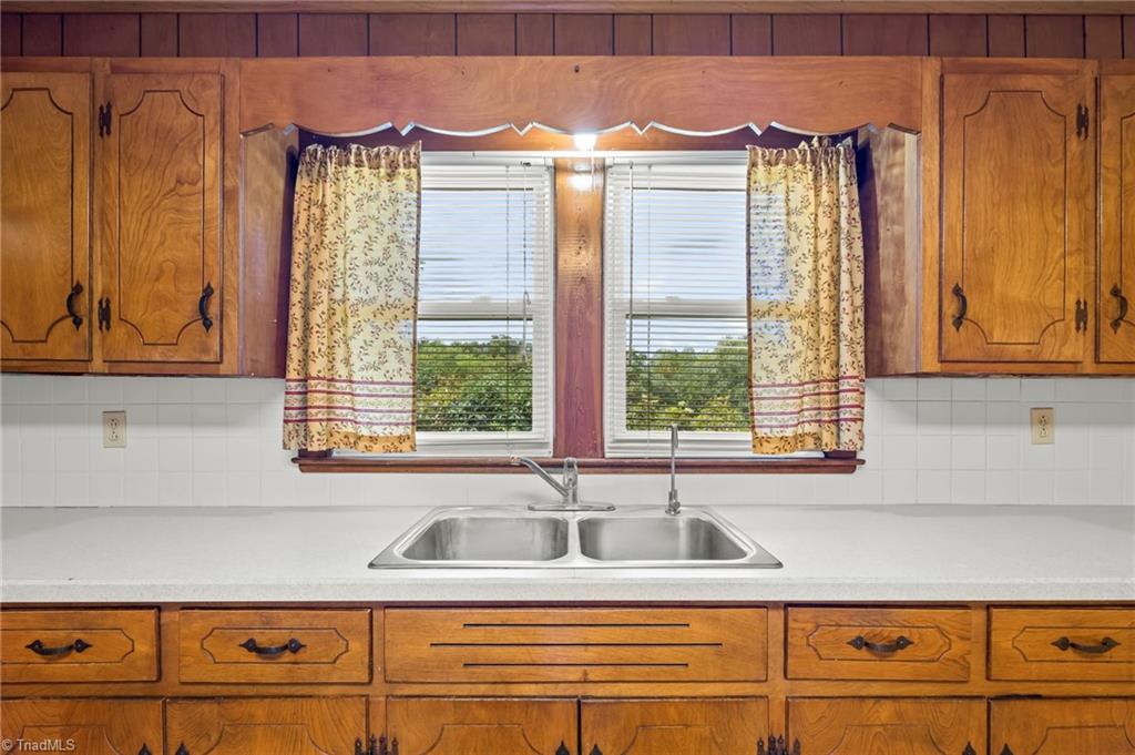 3827 Nc Highway 772 Property Photo 11
