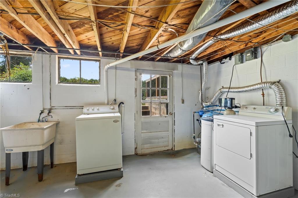 3827 Nc Highway 772 Property Photo 38