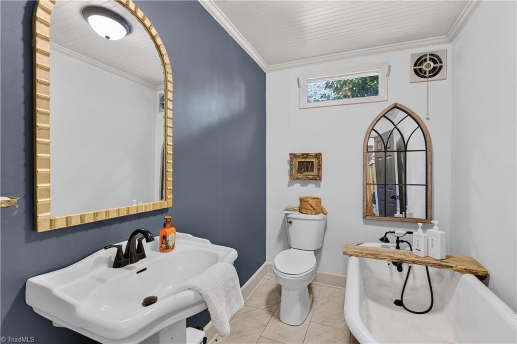 6 Vance Circle Property Photo 25