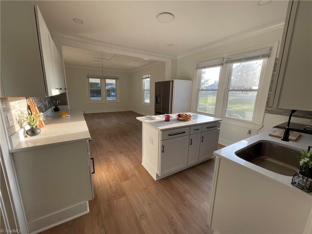 2183 Westfield Road Property Photo 7