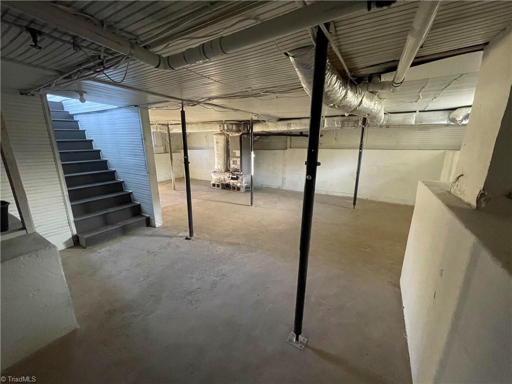 2183 Westfield Road Property Photo 18