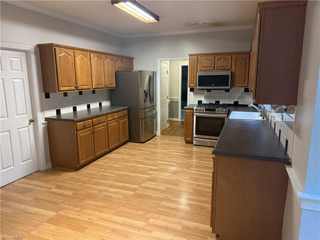 670 Alpine Road Property Photo 3