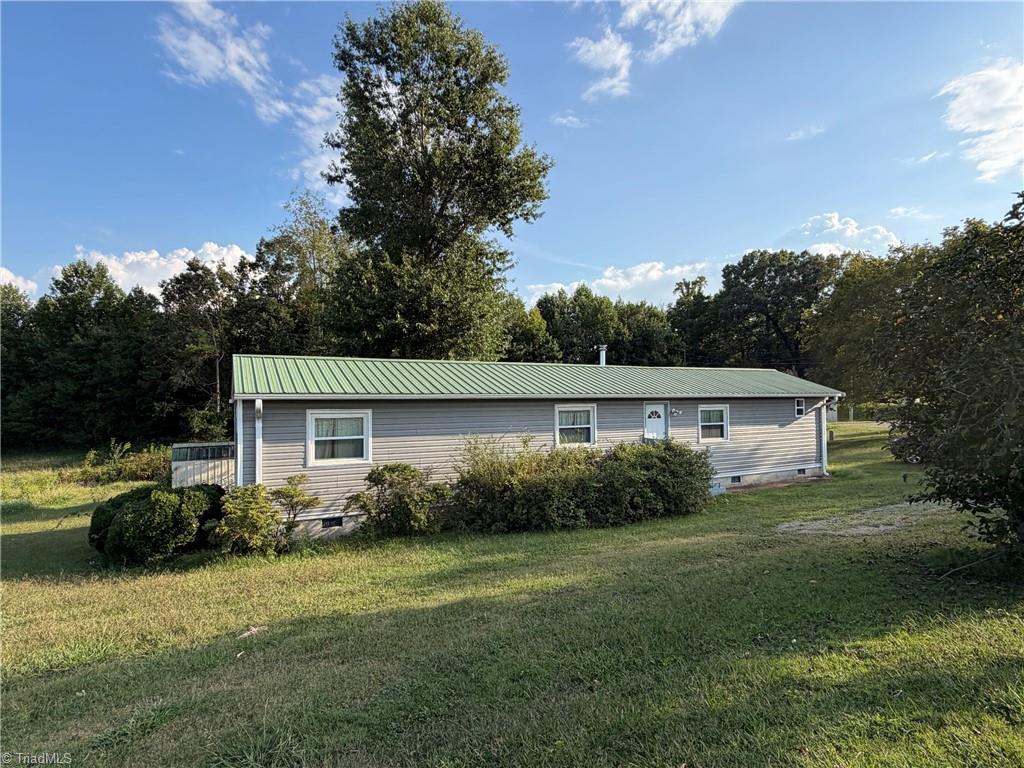 297 Collins Road Property Photo 1