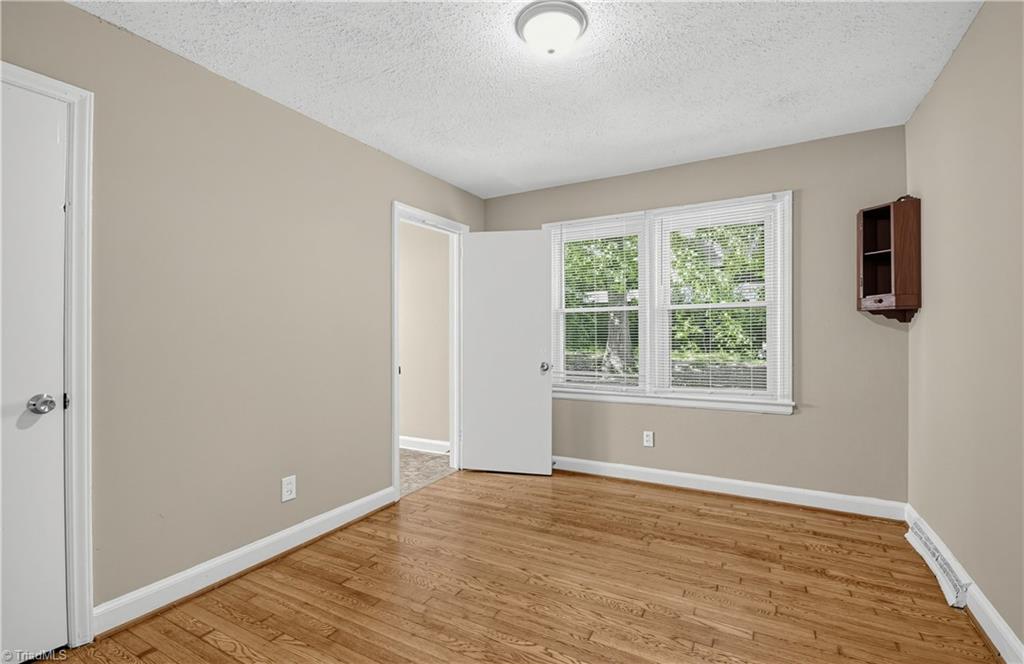843 Willow Place Property Photo 11