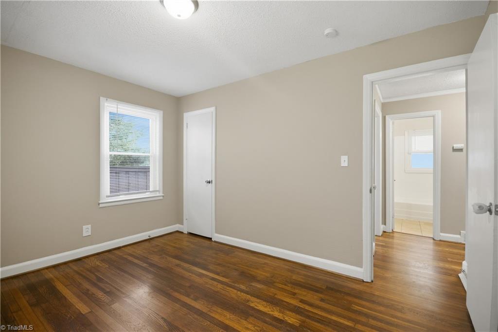 843 Willow Place Property Photo 16