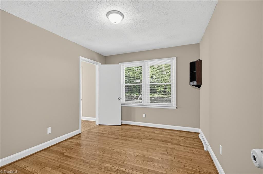 843 Willow Place Property Photo 24
