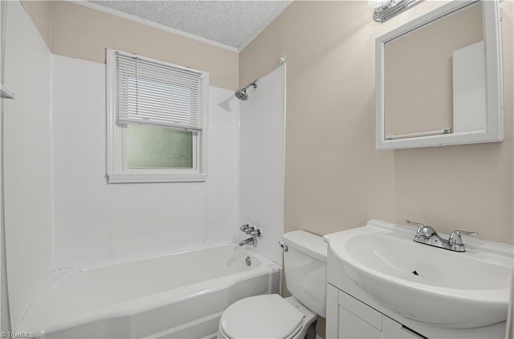 843 Willow Place Property Photo 30