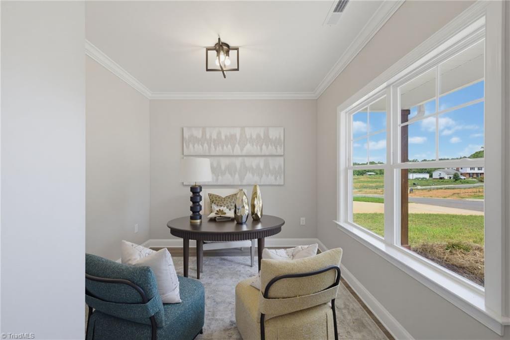 2109 Medhurst Drive Property Photo 4