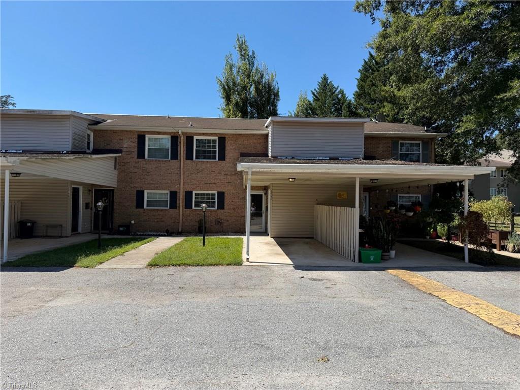2219 Shadow Valley Road Property Photo 1
