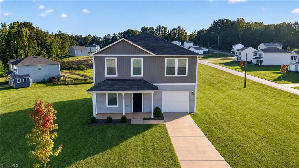806 Fox Laurel Court Property Photo 1