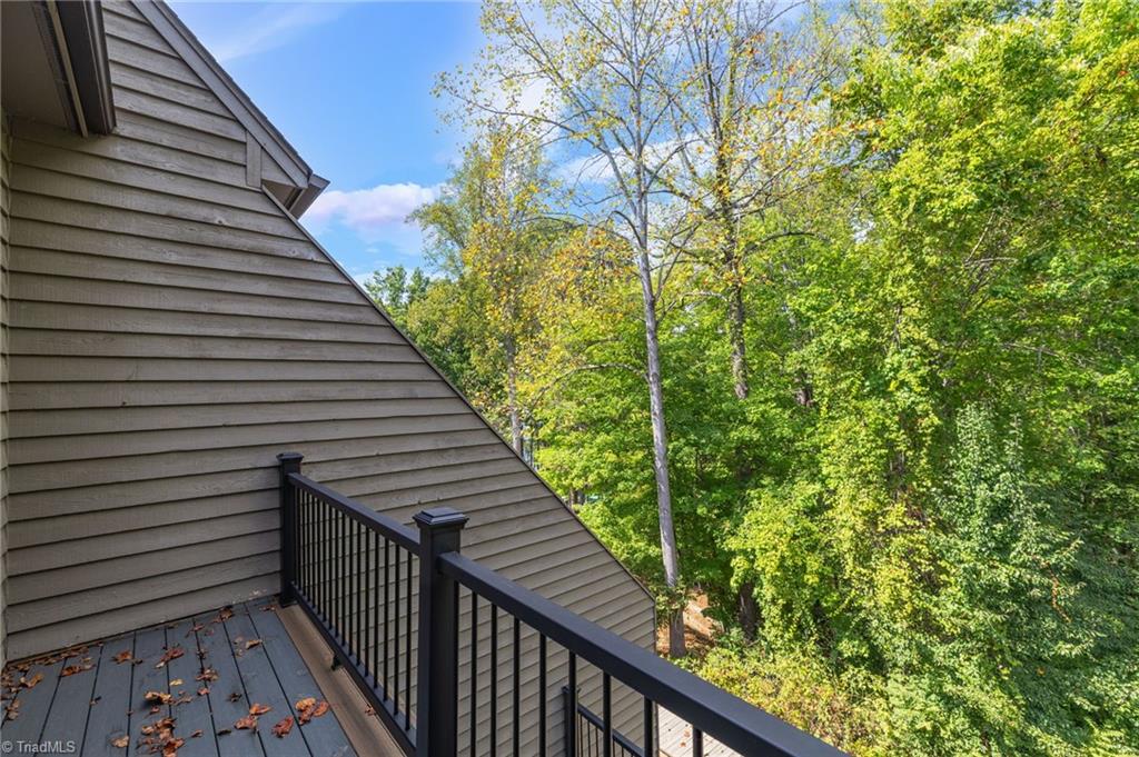 1008 Eastshore Circle Property Photo 17