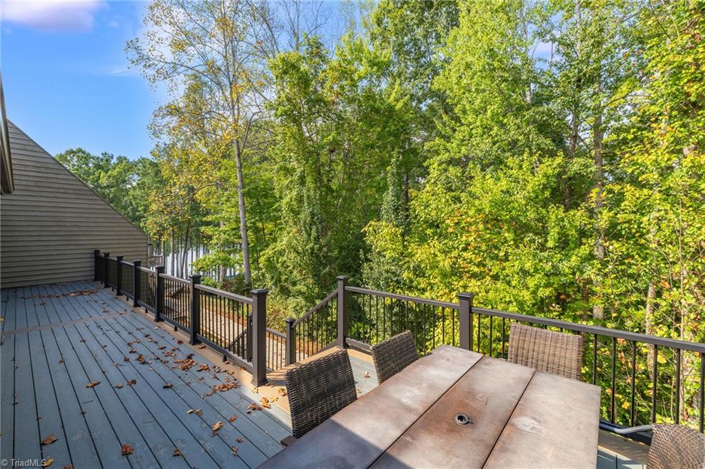 1008 Eastshore Circle Property Photo 33