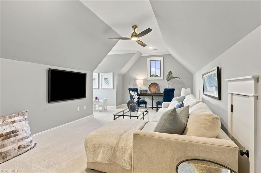 8440 Meadow Vista Drive Property Photo 30