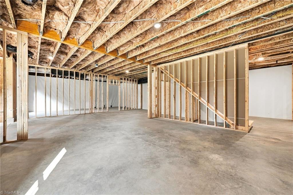 8440 Meadow Vista Drive Property Photo 33
