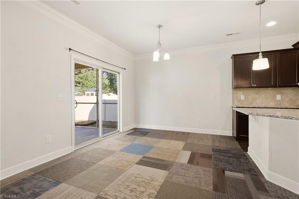 1435 Sawyer Avenue Property Photo 11