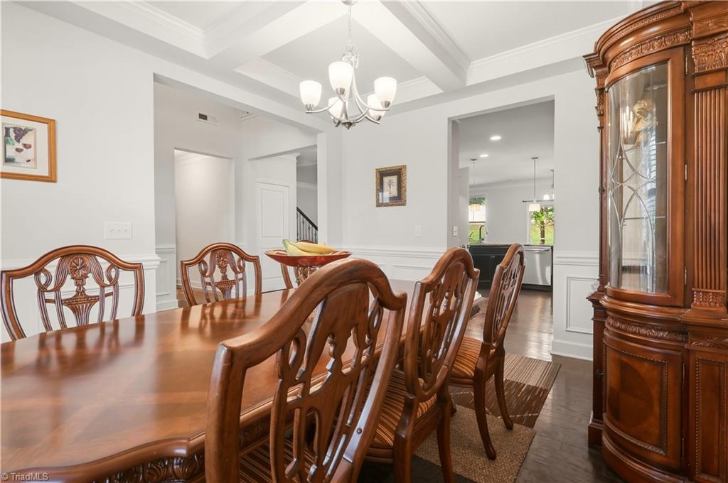 1435 Sawyer Avenue Property Photo 17