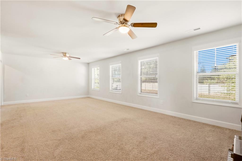 1435 Sawyer Avenue Property Photo 27