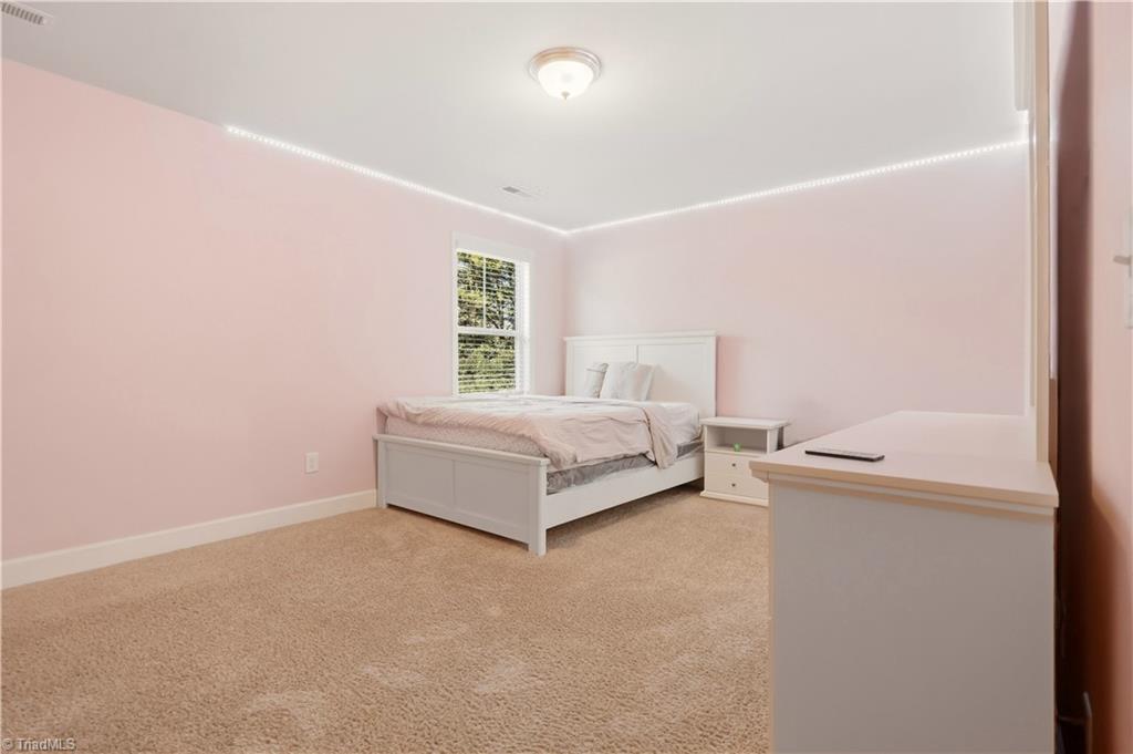 1435 Sawyer Avenue Property Photo 35