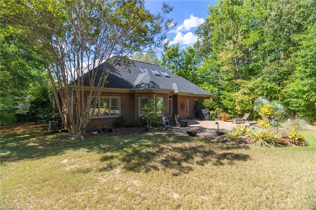 2704 Currieton Court Property Photo 40
