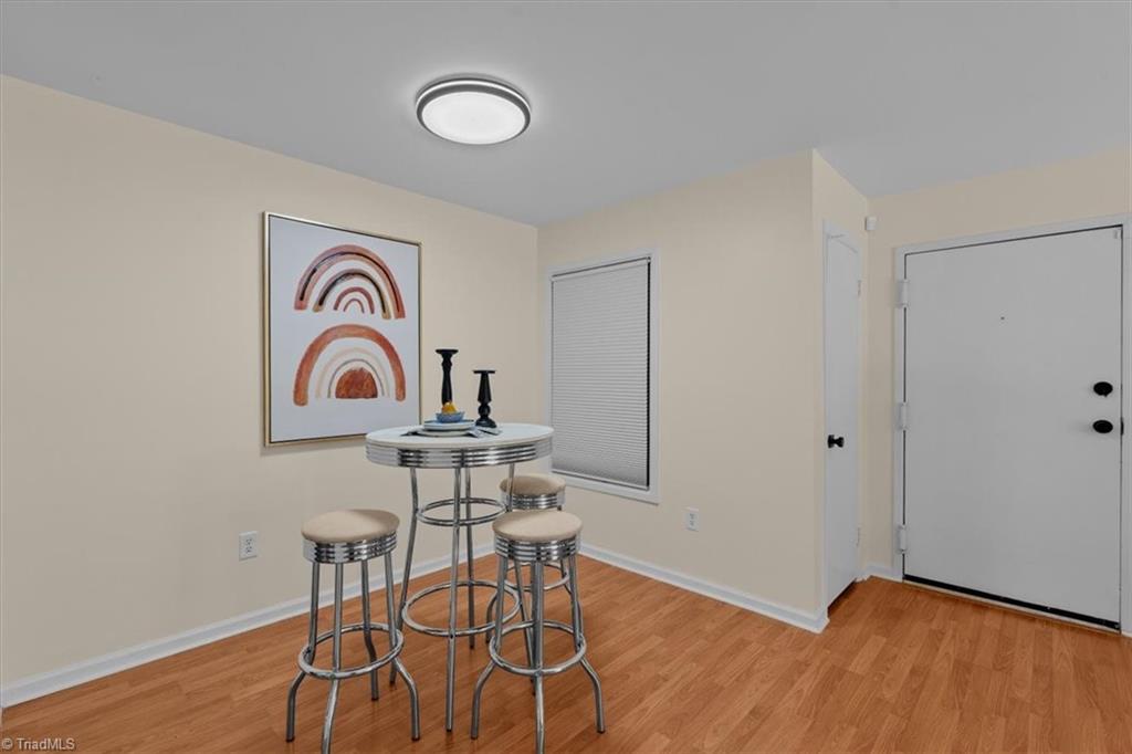 1714 N Hamilton Street # C Property Photo 8